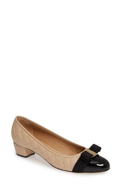 FERRAGAMO FERRAGAMO Vara Bow Pump