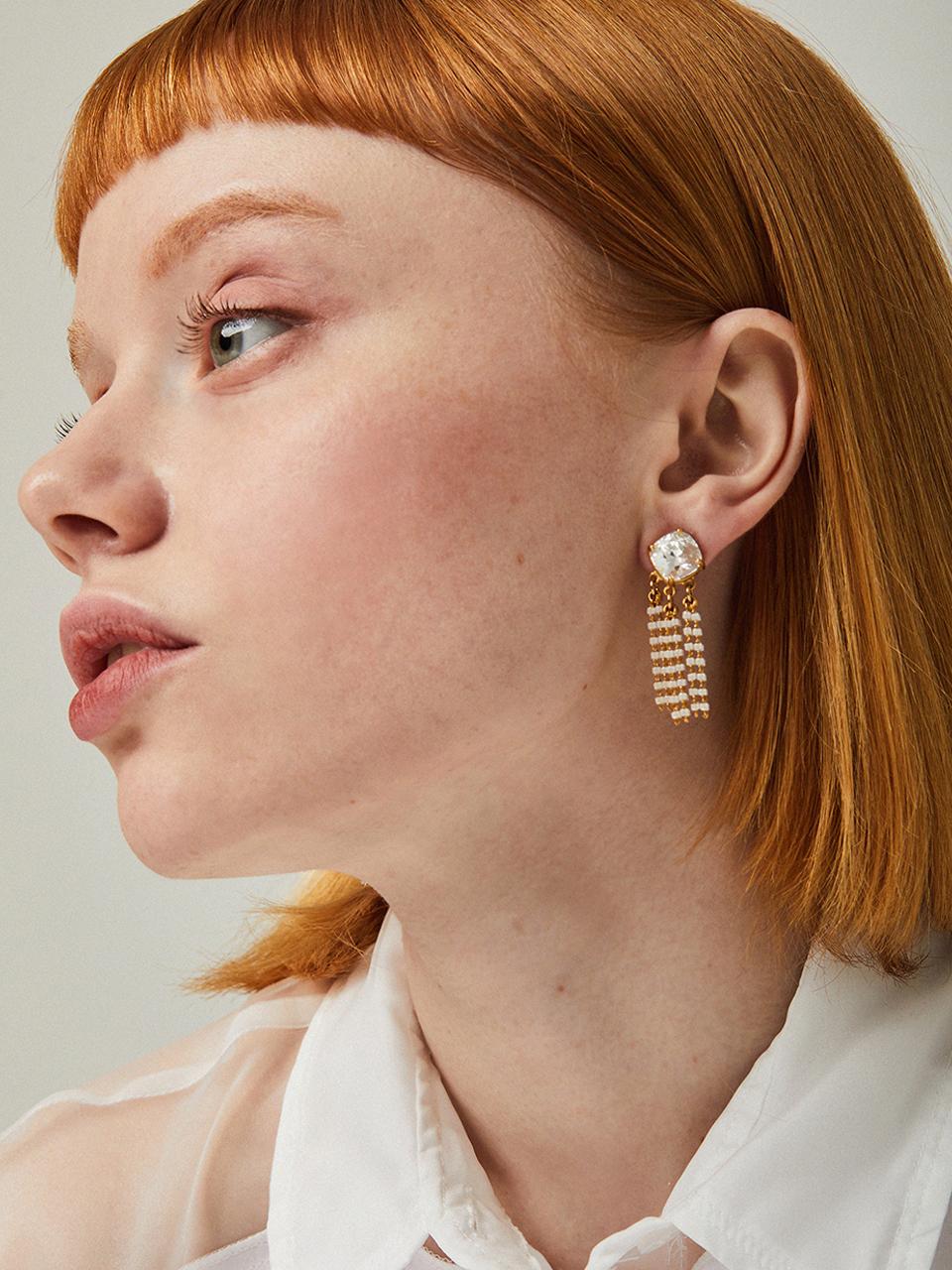 FEVERISH Golden Blaze Silky Short Earrings