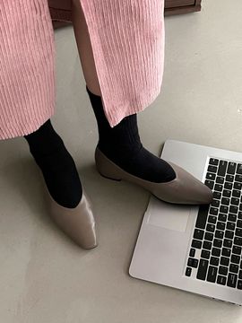 FICCE Dori Unbalance Square Loafer