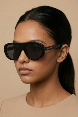 Fifth & Ninth Fifth & Ninth Oceane Aviator Polarized Sunglasses in Black at Urban Outfitters