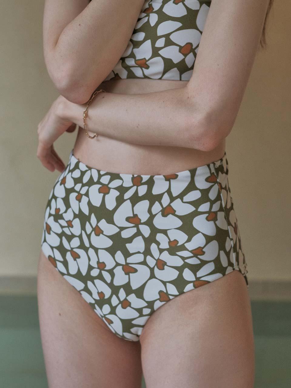 Fine Bay High-rise Brief Bikini [Green]