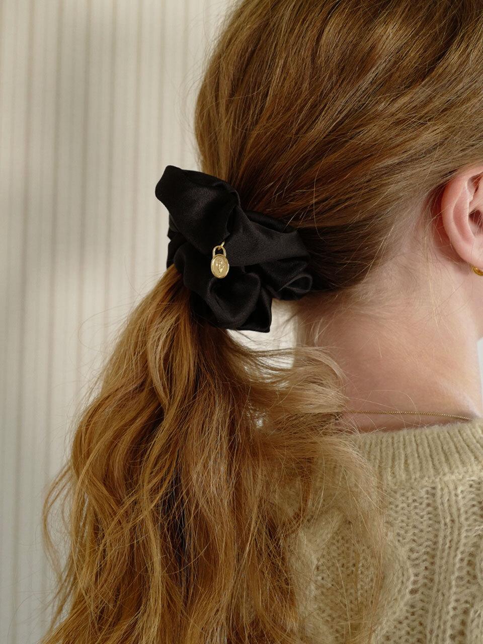 fiore classic silk scrunchie