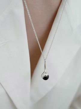fiore Handcrafted Sterling Silver Stone Bud Necklace