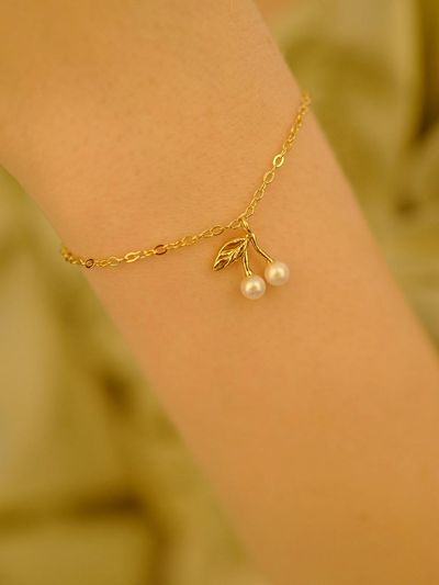 fiore Handmade Sterling Silver Pearl Bracelet [RED]
