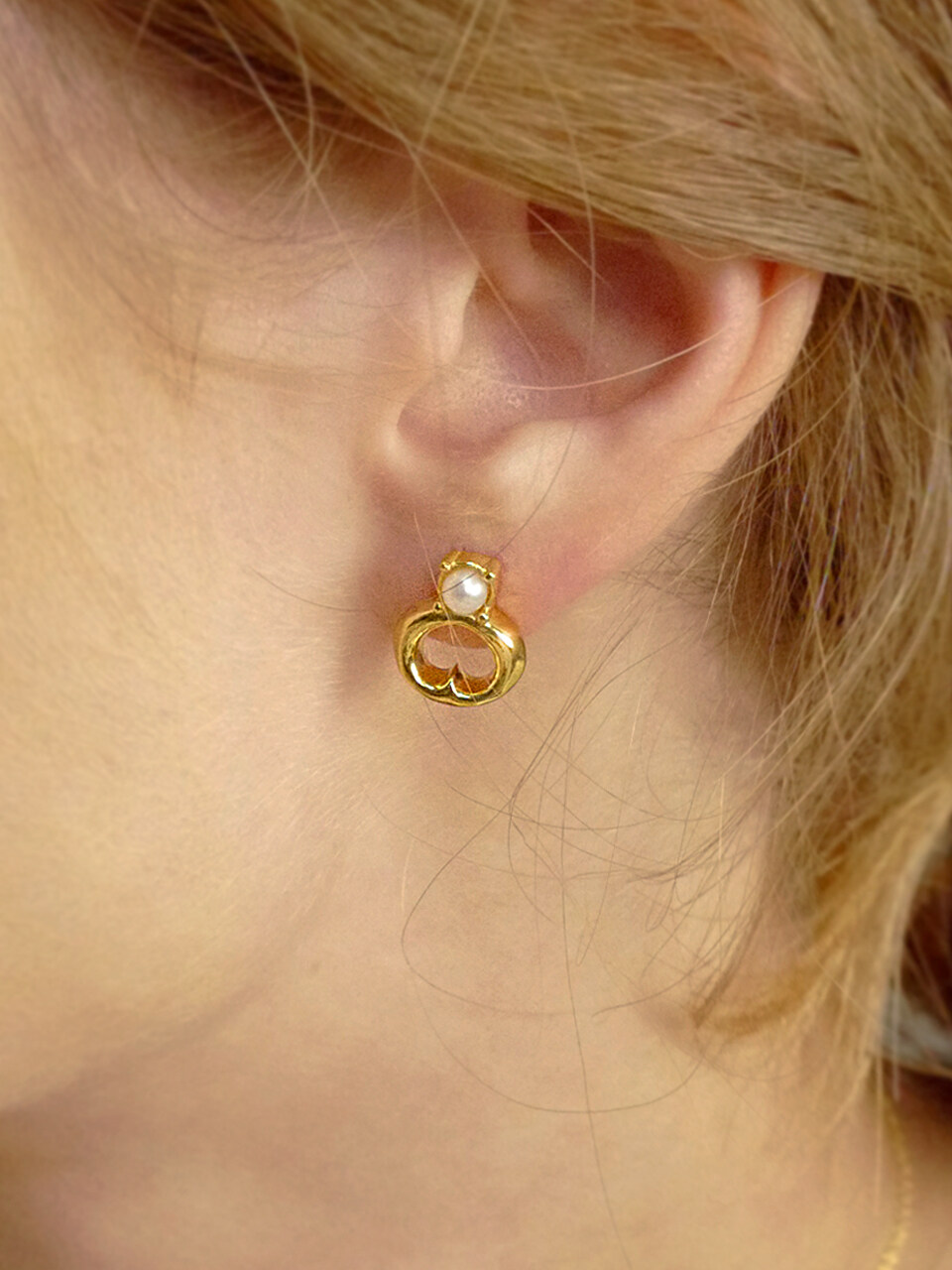 fiore Heart Travel Key Earring
