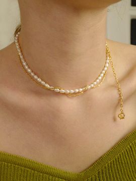 fiore Pretzel Pearl Choker