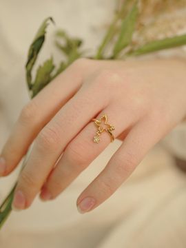 fiore Sterling Silver Handmade Fleur Wing Ring