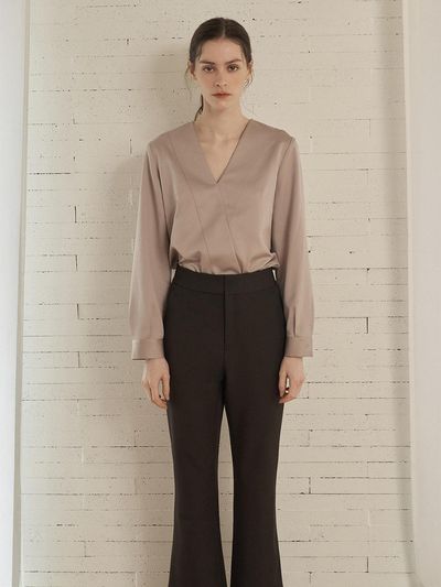 FIVE AVENUE V Neck Sophisticated Madison Blouse [Light Brown] (YW24B175)