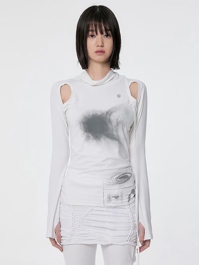 FLARE UP Cut-out Turtleneck Long Sleeve Top_White
