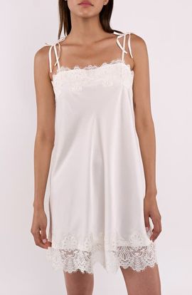 Flora Nikrooz Flora Nikrooz Celeste Lace Trim Chemise