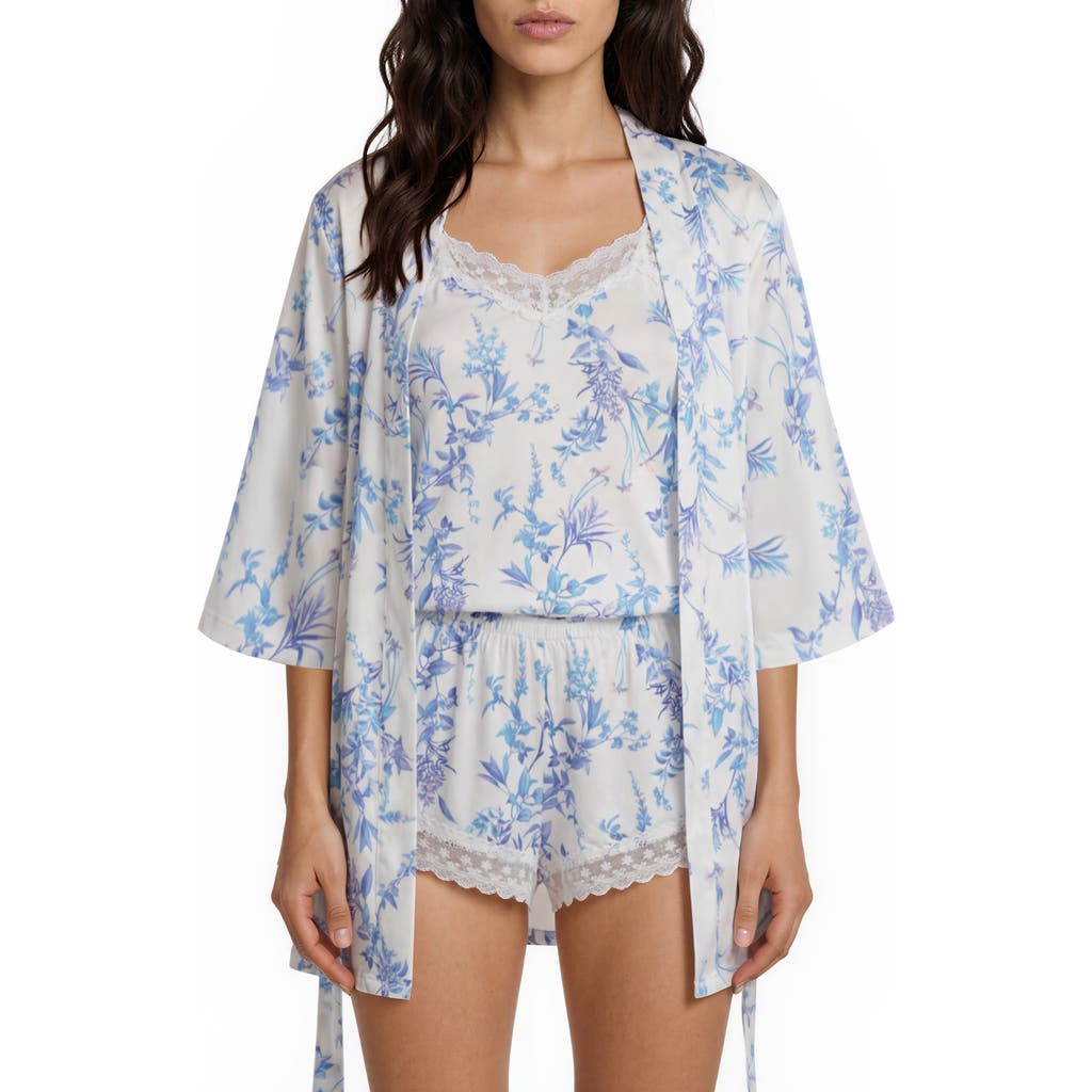 Flora Nikrooz Flora Nikrooz Willa Short Pajamas & Robe Travel Set