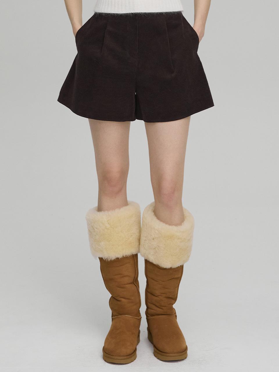 FLOWOOM Corduroy Half Pants