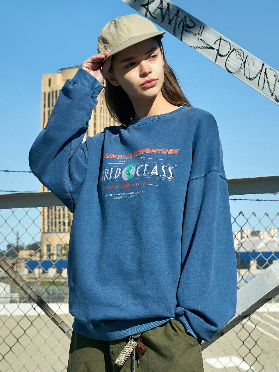 Fluke World Class Pigment-Dyed Sweatshirt _ 4 Colors