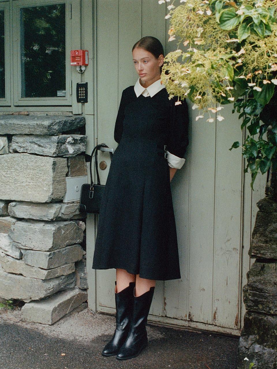 FOLNUA Agrafe Pleats Long Wool Blend dress [BLACK]
