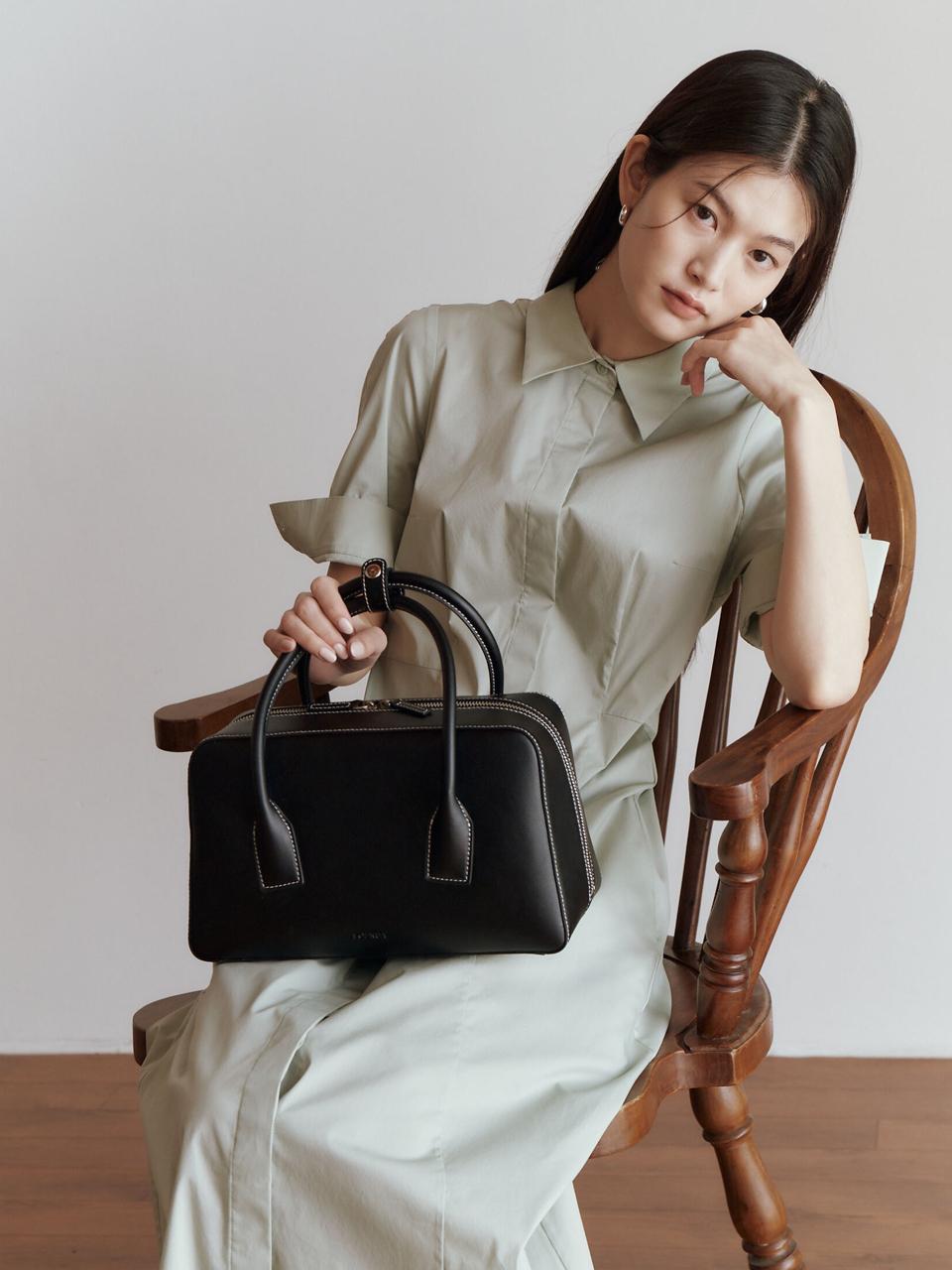FOLNUA Leather Vintage Matte Crackled Double Handle Tote Bag