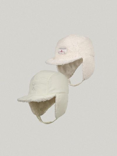 FOLNUA Reversible Nylon Teddy Earflap Cap [WHITE]