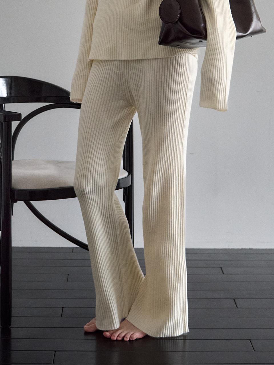 FOLNUA Snug Standard Fit Knit Pants [2COLOR]