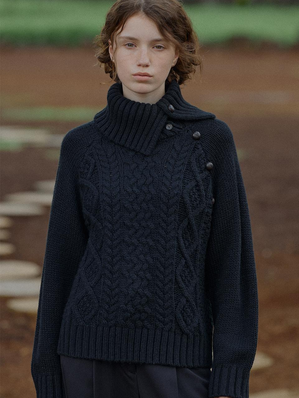 FOLNUA Turtleneck Cable Knit Wool Blend Sweater [Black]