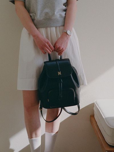 FOLNUA Vintage Leather Classic Logo Pocket Backpack