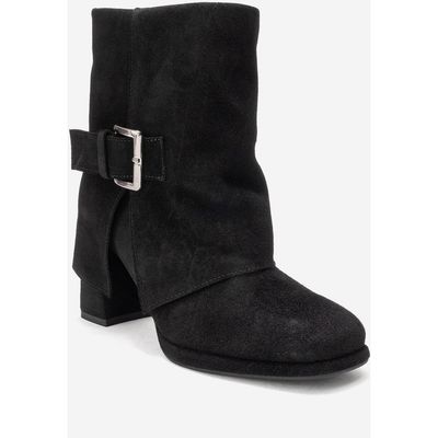 Forever & Always Shoes Forever & Always Shoes Lore Leather Block Heel Boot