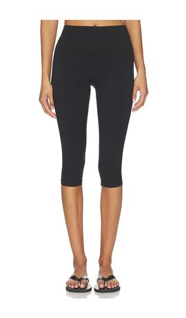FORM FORM X Olivia Jade Capri Leggings