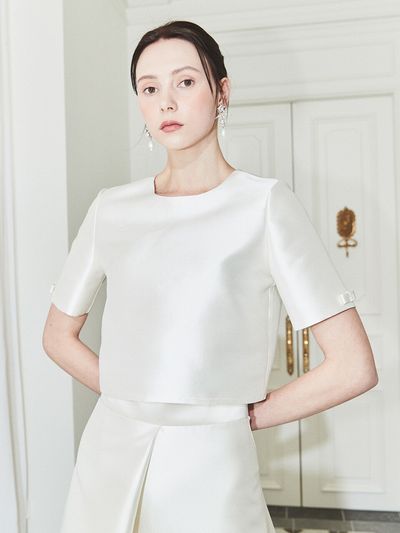 FORMYSIS Cropped Top (White)