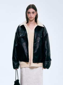 FOVERE Leather Dumble Moderately Loose Bomber Jacket
