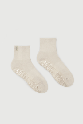 Fraise Fraise Stone Quarter Crew Grip Sock 
