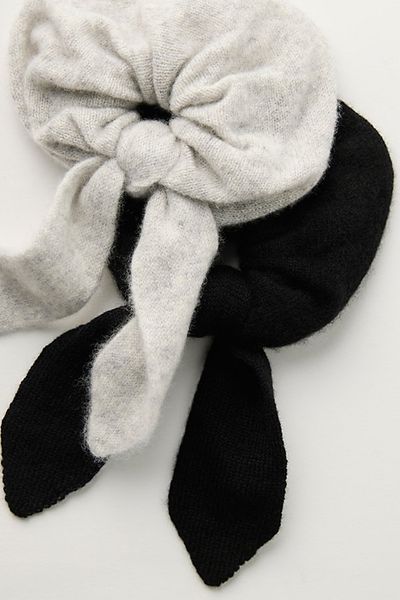 Free People Cashmere Knot Scrunchie