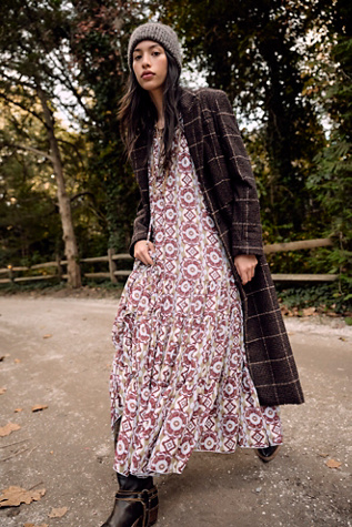 hanna floral maxi dress Hannah Floral Maxi Dress - Black