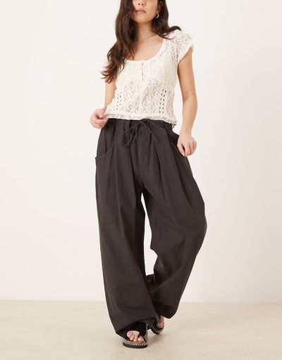 Free People Free People chambers laid back pull on pants in black