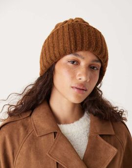Free People Free People Coast line beanie in coffee-Blue