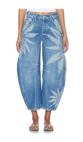 Free People Free People Good Luck Printed Barrel Jean