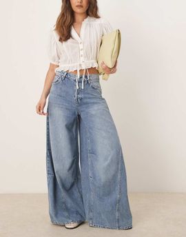 Free People Free People Westward relaxed jeans in washed blue