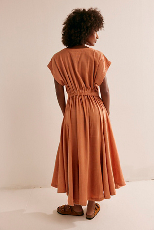 knee length dresses for ladies Elegant Janelle Midi Dress in Black - Perfect for Any Occasion