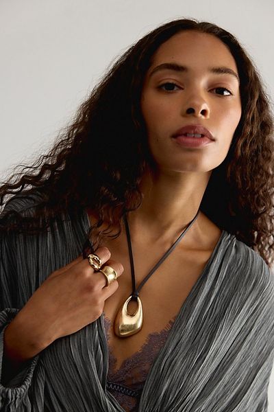 Free People Tali Pendant Necklace