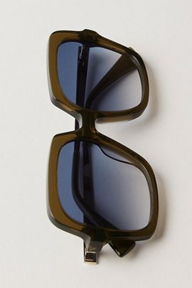 Free People The Beaumont Square Polarized Sunglasses