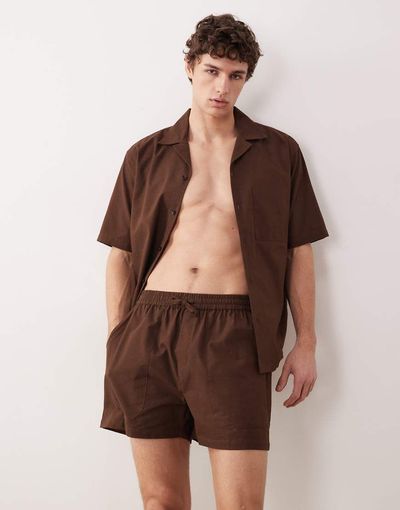 Free Society Free Society linen blend shorts in dark brown