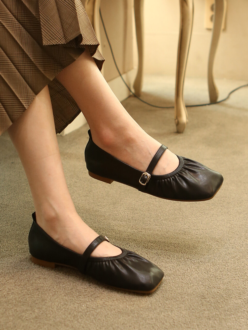 fri fla Mary Jane Flats - 2 Colors