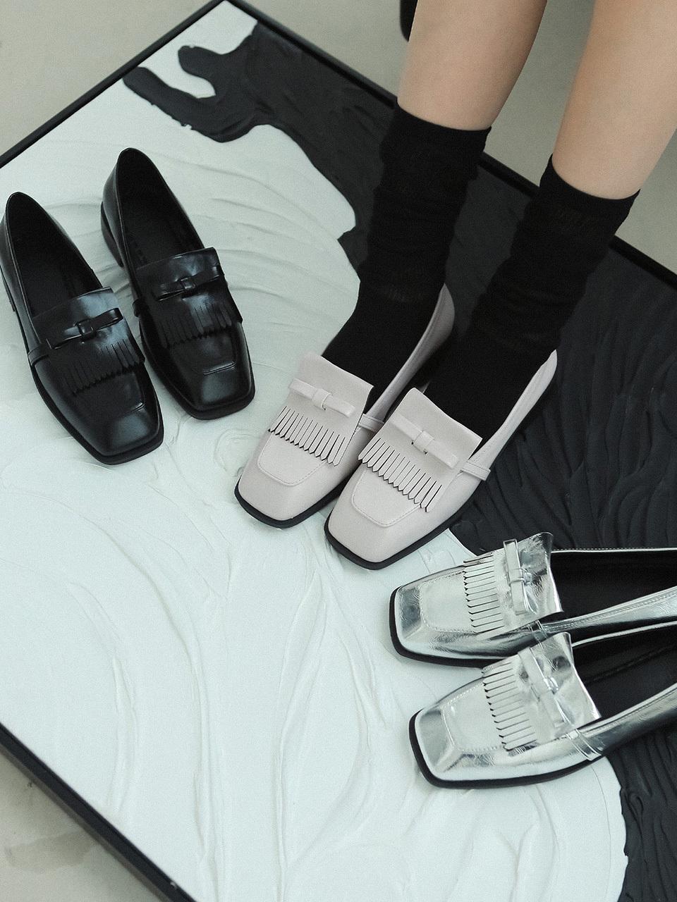 fri fla Tassel Ribbon Loafer (3 Colors)