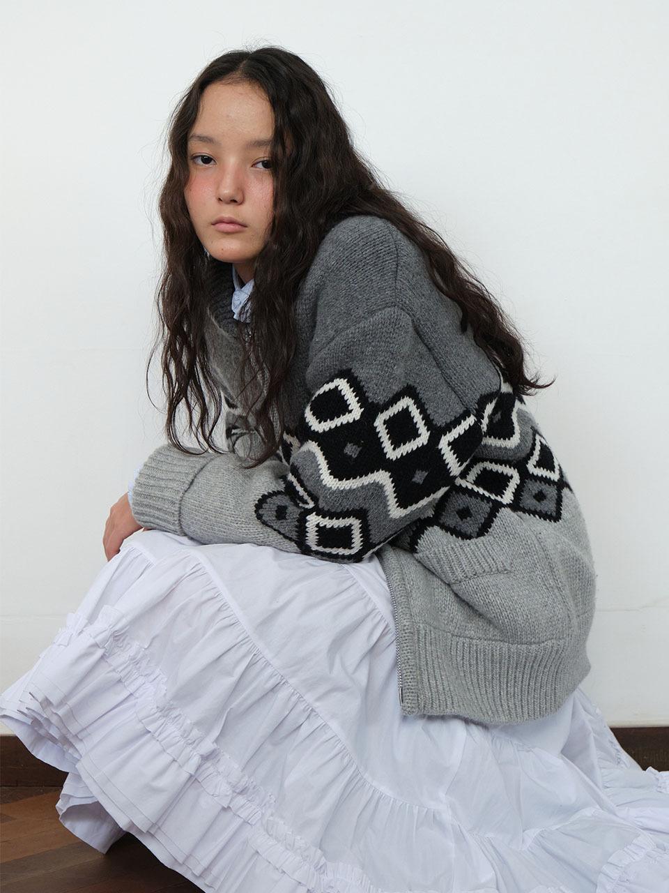 FRITUR The Cowichan Nordic Cardigan - Gray