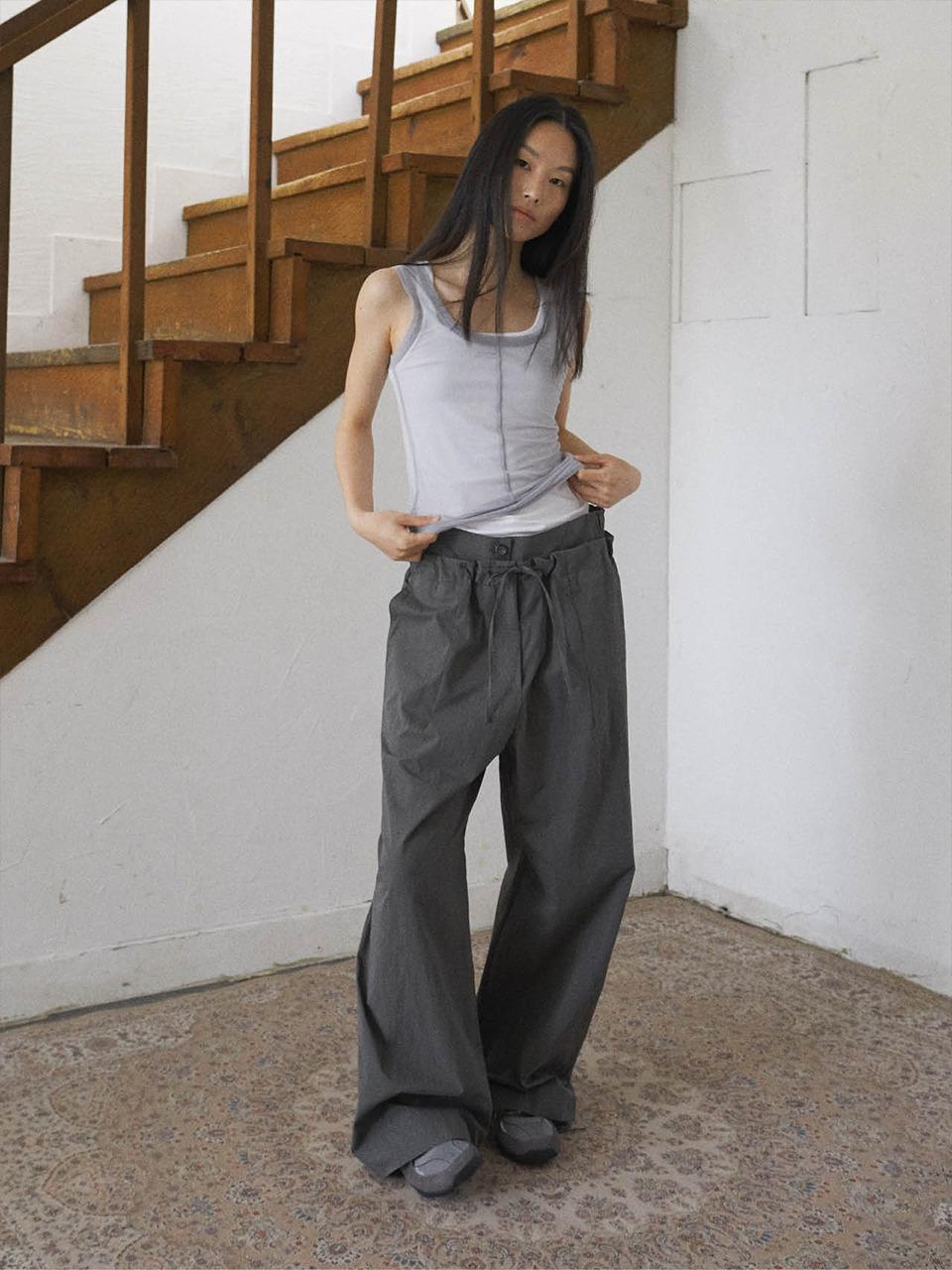 fromwhere DOUBLE BELT OVERSIZED PANT [CHARCOAL]