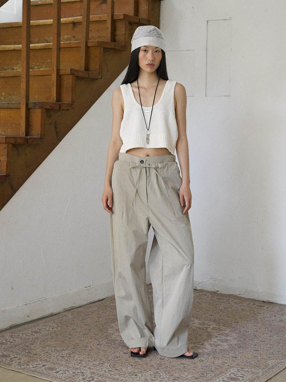 fromwhere DOUBLE BELT OVERSIZED PANT [KHAKI]