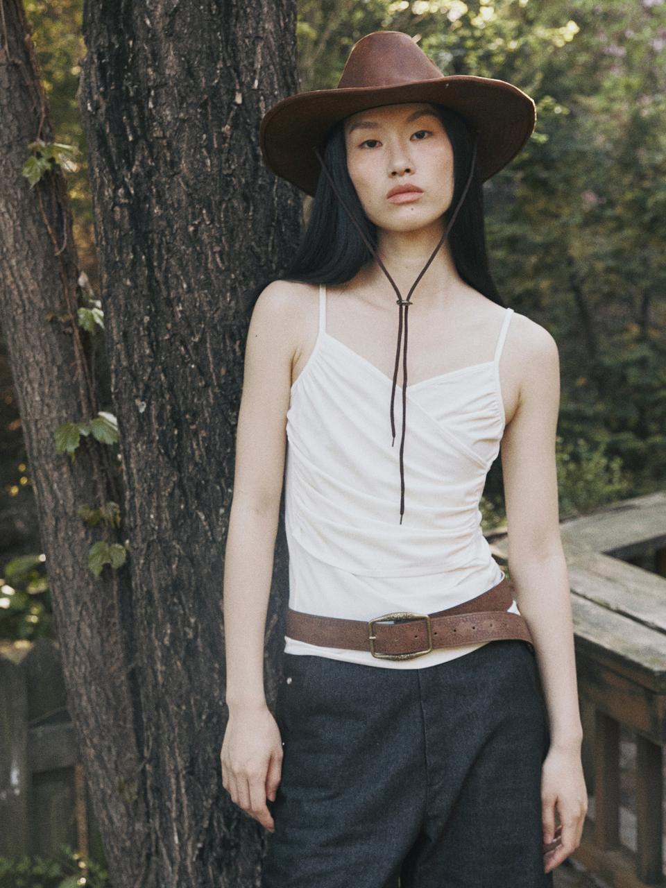 fromwhere ROSIE SHIRRING SLEEVELESS TANK [CREAM]