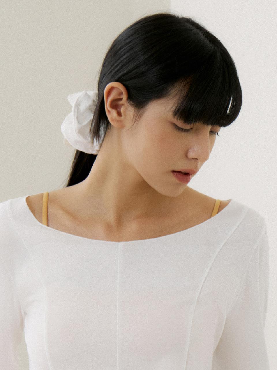 FRONT2LINE Banda Light Basic Scrunchie