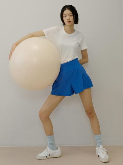FRONT2LINE Classy Flare Shorts