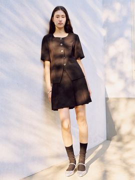 FRONTROW [Drama Signature] Pleats Mini Skirt