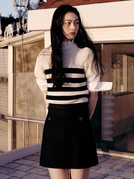 FRONTROW Tweed_Fringed Tweed Mini Skirt