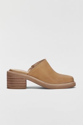 Frye Frye Kate Mules in Mustard, Women's at Urban Outfitters