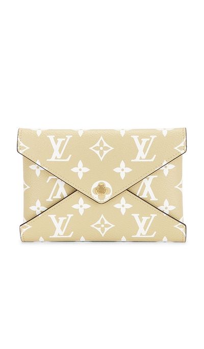 FWRD Renew FWRD Renew Louis Vuitton Limited Edition Monogram Giant Kirigami MM Pochette